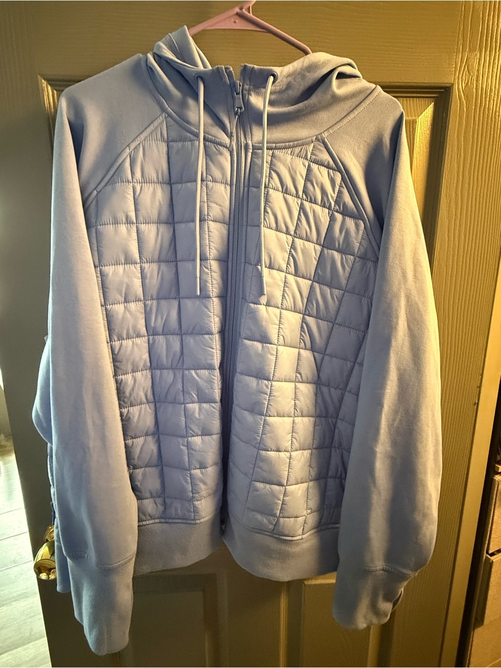 Old Navy Women's Light Blue Quilted Hoodie Jacket